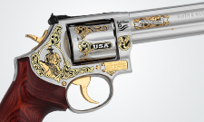 John Wayne Patriotic Tribute Smith & Wesson Revolver